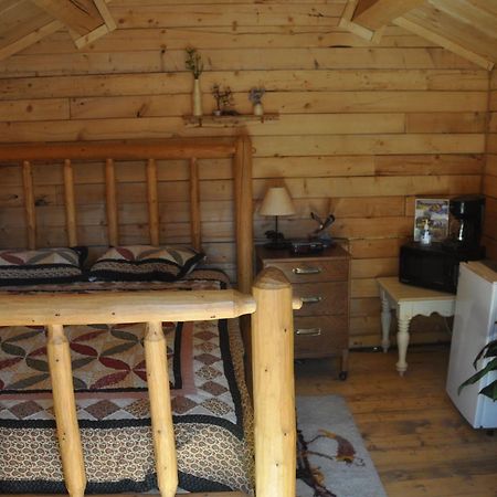 Hoovers River Resort Richfield Bagian luar foto