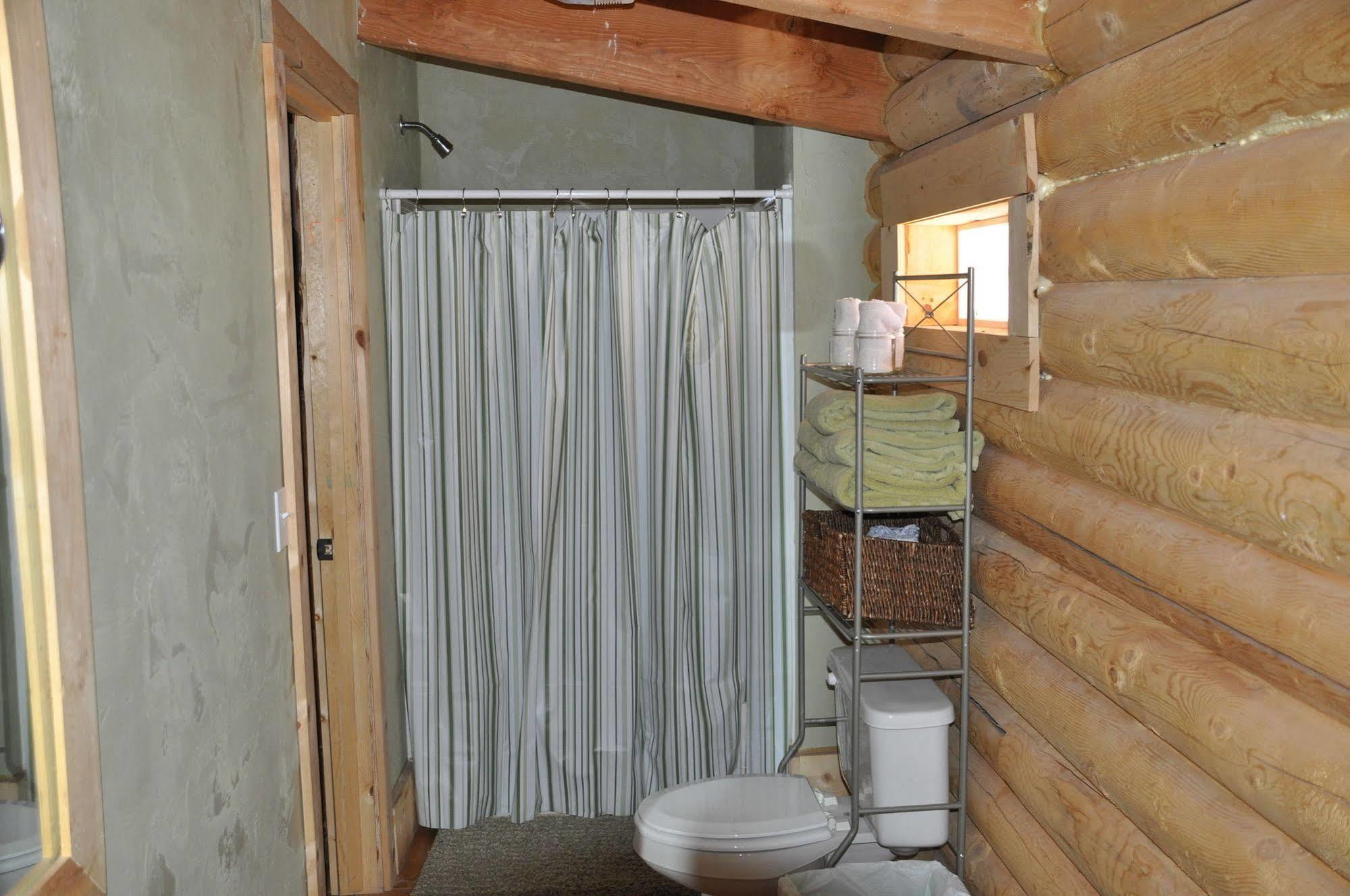 Hoovers River Resort Richfield Bagian luar foto